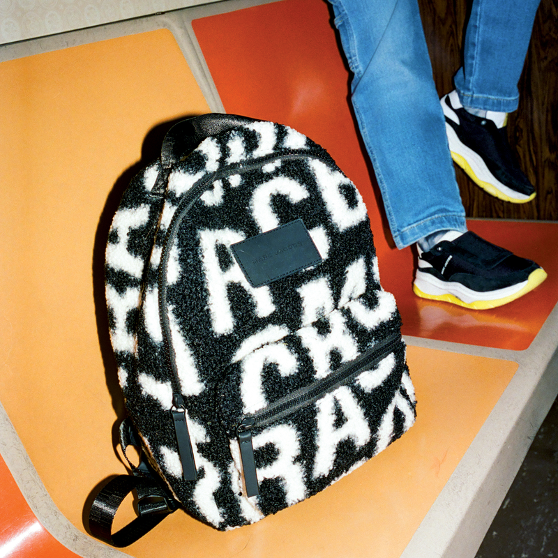 Elasticated Leather Sneakers THE MARC JACOBS 
                    UNISEX