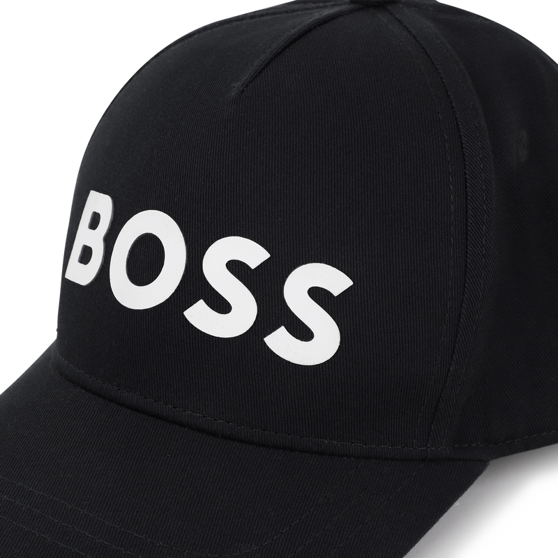 Cap with adjustable fastening BOSS 
                    BOY