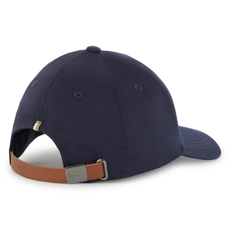 Cap with adjustable fastening. BOSS 
                    BOY