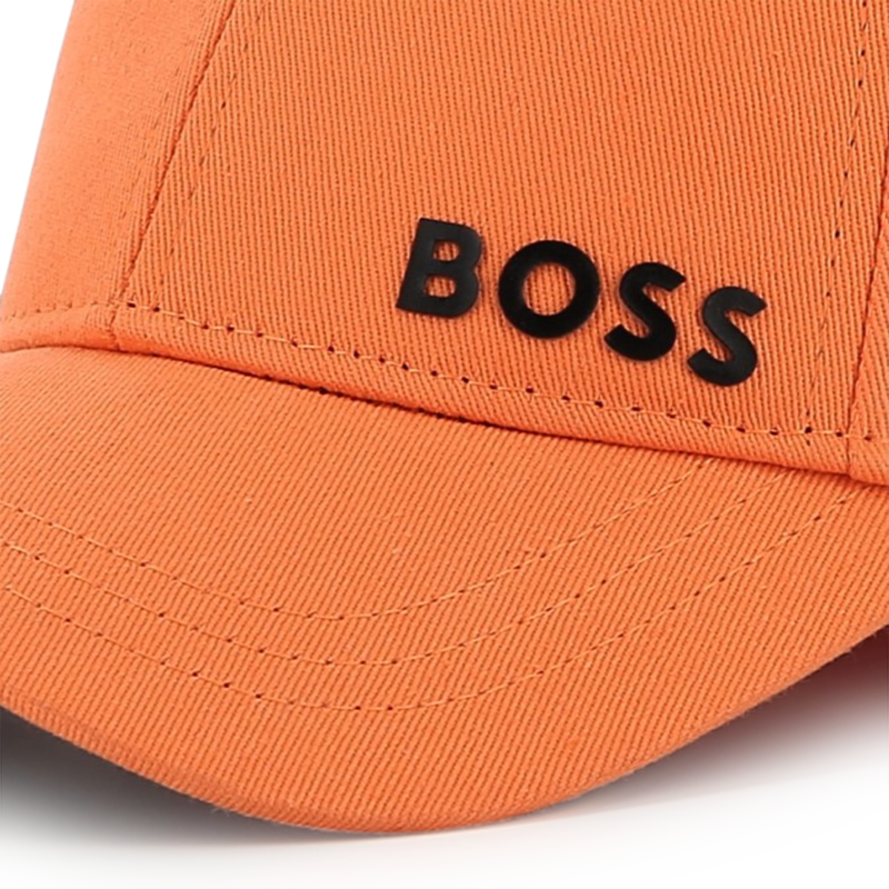 Cap with adjustable fastening BOSS 
                    BOY