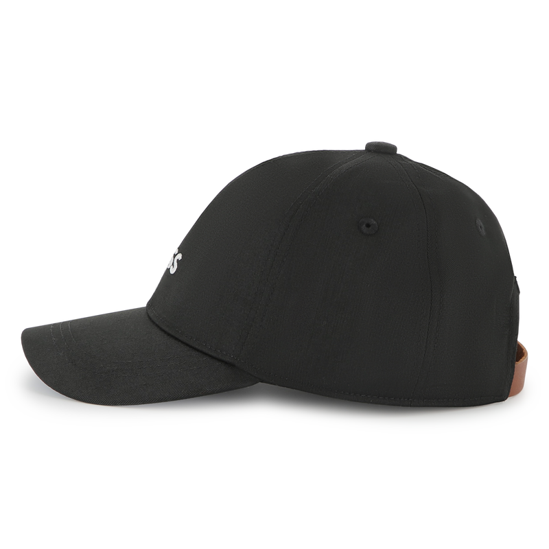 Cap with adjustable fastening. BOSS 
                    BOY