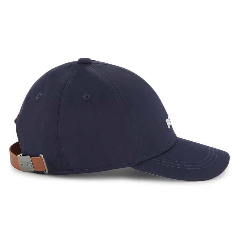 Cap with adjustable fastening. BOSS 
                    BOY