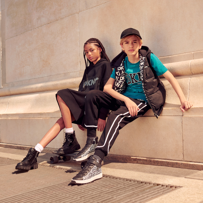 Hooded Puffer Vest DKNY 
                    UNISEX