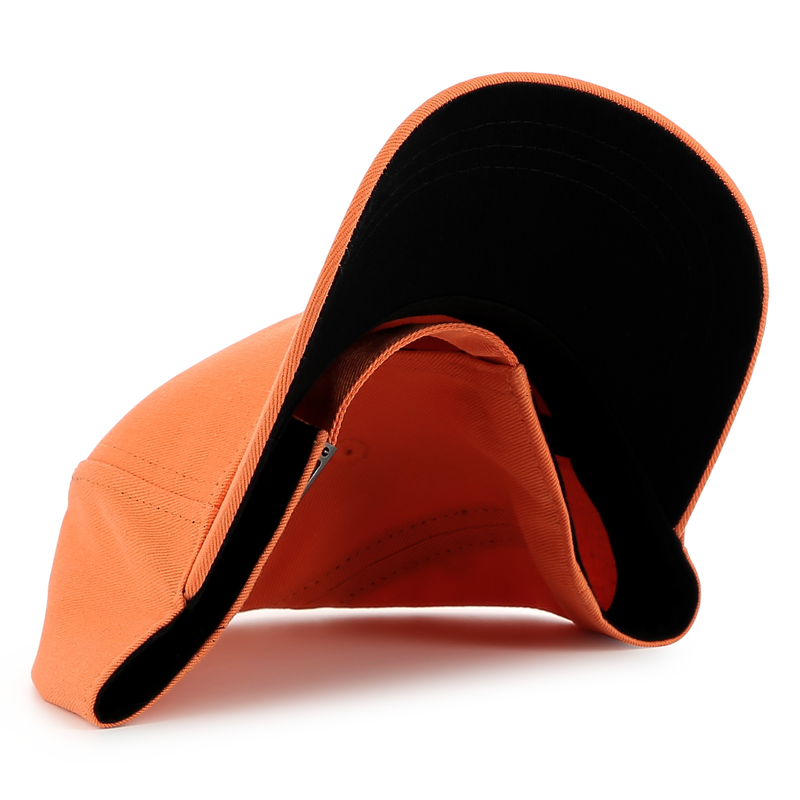 Cap with adjustable fastening BOSS 
                    BOY