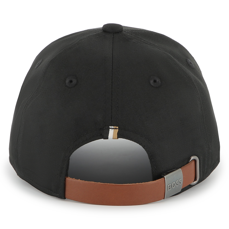 Cap with adjustable fastening. BOSS 
                    BOY